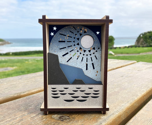 Mawgan Porth Moon Box